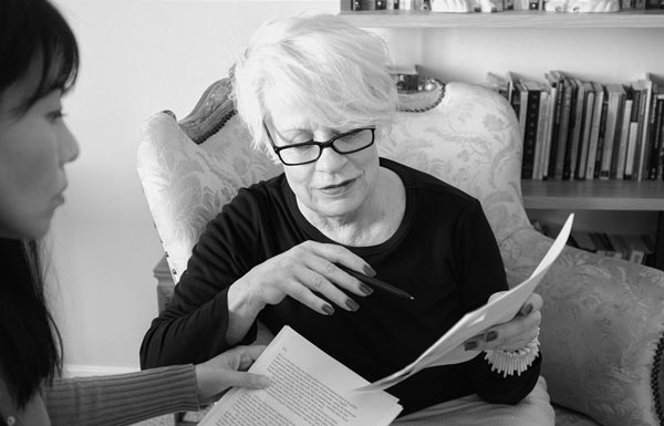 DSCF0110-one-to-one Mary Rakow showing a student how to write